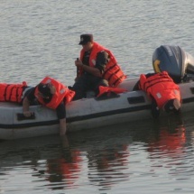 VIDEO – TRAGEDIE: Un adolescent s-a înecat în râul Olt, în Râmnicu Vâlcea