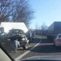 FOTO: Accident grav pe DN 7, între Râmnicu Vâlcea și Pitești