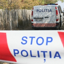 Tentativă de omor într-o comună din Vâlcea. Doi bărbați au fost înjunghiați