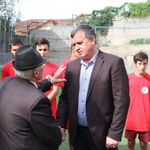 FOTO: Primarul Gutău a inaugurat terenul de sport de la Liceul Tehnologic ”Căpitan Nicolae Pleşoianu”