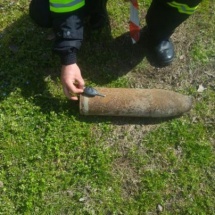 Proiectil de artilerie descoperit la Berislăvești