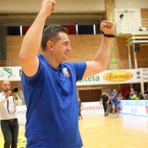 Explicația victoriei cu CSM București, prin mintea și sufletul antrenorului Florin Pera