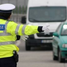 Vâlcean prins conducând o autoutilitară prin Sibiu deși avea permisul suspendat