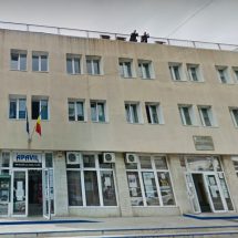 Posturi scoase la concurs la Călimănești și Drăgășani