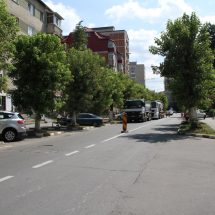 RÂMNICU VÂLCEA. A început reabilitarea străzii Mihai Eminescu, segmentul care străbate cartierul Ostroveni