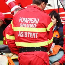 SMURD VÂLCEA; Două persoane au murit, iar 15 pacienți au fost transportați la spital