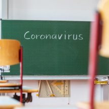Prima școală din Râmnicu Vâlcea care trece în online, în valul 5 al pandemiei