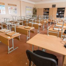 VÂLCEA – Peste 380 de infectați și 14 unități de învățământ închise