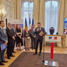 Proiectul Primăriei Municipiului “Dezvoltare locală durabilă și promovarea incluziunii sociale în comunitatea marginalizată Colonie Nuci” a fost premiat de Ambasada Franței