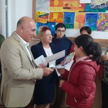 FOTO. Elevii din Budești, premiați de primarul Ion Vlădulescu