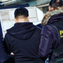 DOI BĂTĂUȘI din Bulgaria, săltați de polițiști la Călimănești